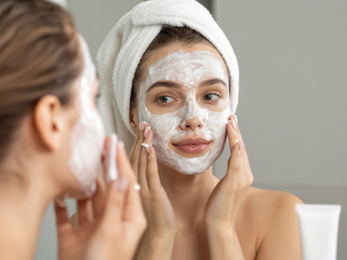 ТОП-8 інгредієнтів професійних масок для обличчя