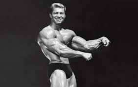 "Золотий хлопчик" Ларрі Скотт